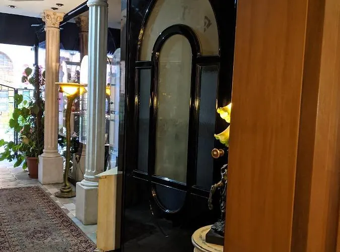 D'elite & Breakfast 4*