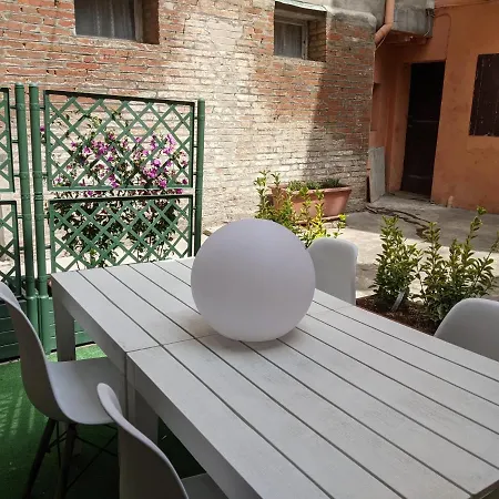 Bed & Breakfast D'elite & Breakfast Ferrara