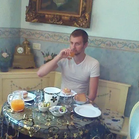 לינה וארוחת בוקר D'elite & Breakfast