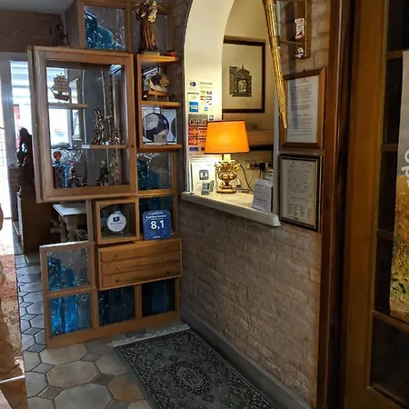 Frühstückspension D'elite & Breakfast