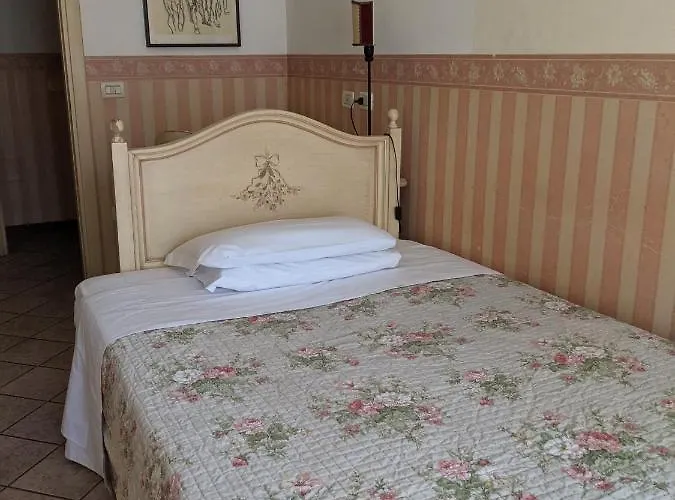 D'elite & Breakfast Bed & Breakfast 4*