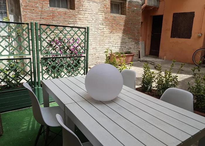 Panzió D'elite & Breakfast Ferrara